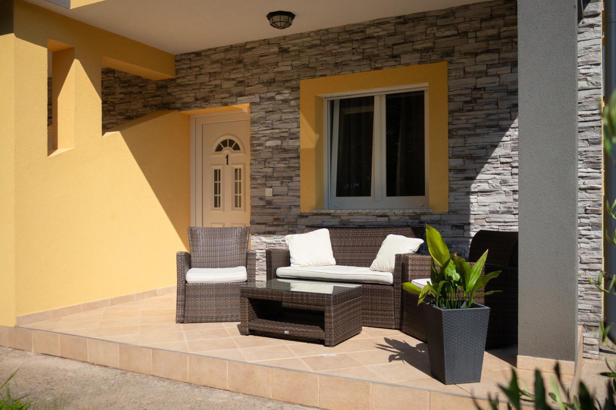 Apartments Gracia Baska  Exterior photo